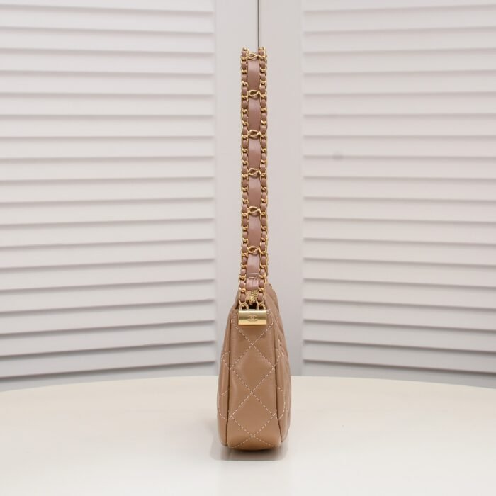 ⁦Chanel 23Khobo Underarm Bag Shoulder Bag Handbag⁩ - الصورة ⁦2⁩