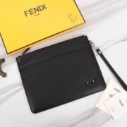 ⁦FENDI Printed Canvas Clutch Toiletry Bag⁩ - الصورة ⁦8⁩