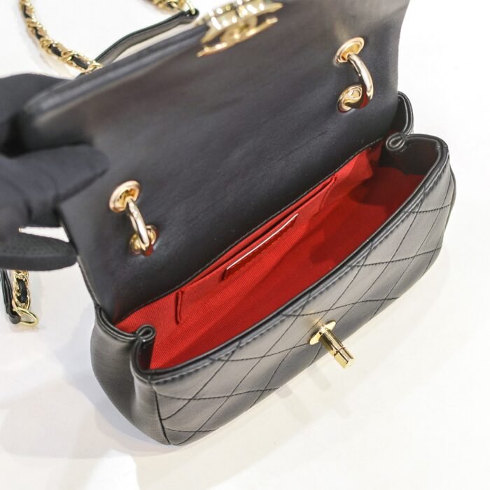 Chanel Flap Chain Bag Shoulder Bag Handbag - Image 8