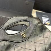 CHANEL 31 Mini Cowhide Shoulder Bag Black - Image 6