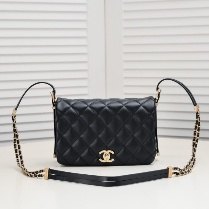 ⁦Chanel 23B Messenger Bag Large Shoulder Bag Handbag⁩ - الصورة ⁦1⁩