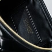 Chanel 23K Petal Metal Handle Shoulder Bag Handbag - Image 9