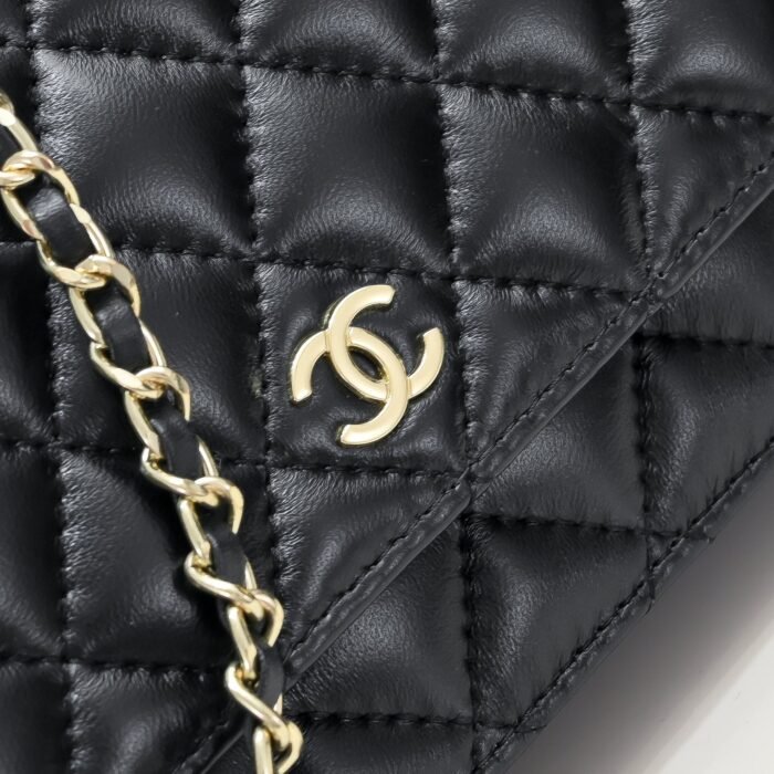 ⁦Chanel Woc Classic Lambskin Gold Hardware Shoulder Bag Handbag⁩ - الصورة ⁦6⁩