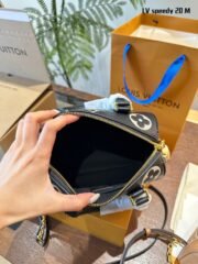 ⁦Louis Vuitton Nano Speedy Shoulder Bag Handbag⁩ - الصورة ⁦8⁩