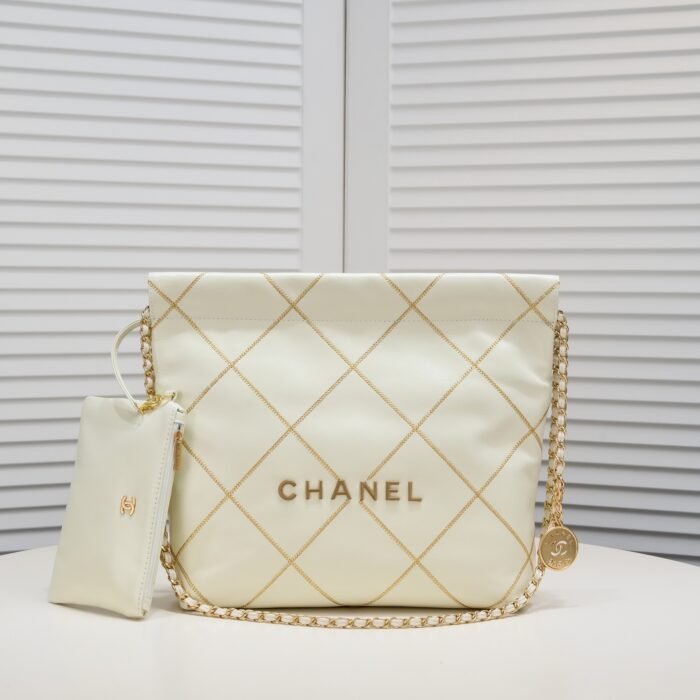 ⁦Chanel 22 Bag Pearl Bag Golden Thread Shoulder Bag Handbag⁩ - الصورة ⁦1⁩