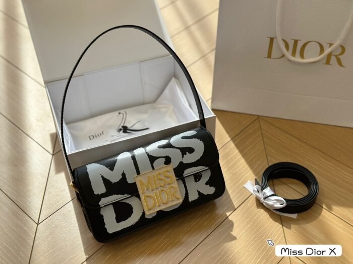 Dior Miss Dior Shoulder Bag - Image 1