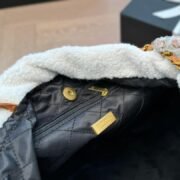 Chanel 22 Garbage Bags Gold Coin Shopping Handbag Shoulder Bag - Image 11