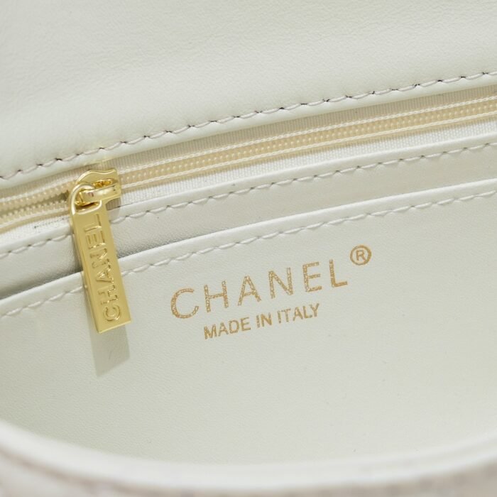 ⁦Chanel Handle Shoulder Bag Handbag⁩ - الصورة ⁦8⁩