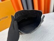 ⁦Louis Vuitton Pochette Jour Monogram Eclipse M82080 Clutch Bag Handbag⁩ - الصورة ⁦9⁩