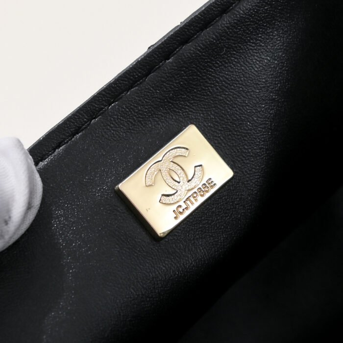 Chanel Handle Shoulder Bag Handbag - Image 9