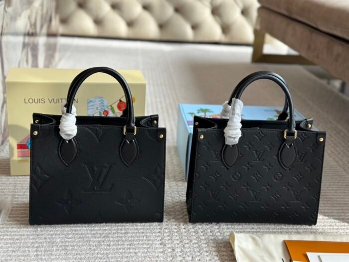 ⁦Louis Vuitton Onthego Shoulder Bag Handbag⁩ - الصورة ⁦1⁩