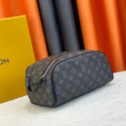 Louis Vuitton LV  Cosmetics Pouch Toiletry Bag Leather Handbag  Shoulder Bag - Image 3