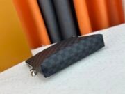 ⁦Louis Vuitton Pochette Jour Monogram Eclipse M82080 Clutch Bag Handbag⁩ - الصورة ⁦4⁩