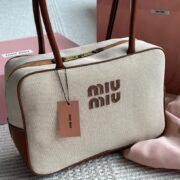 ⁦Miu Miu Bowling Briefcase Shoulder Handbag⁩ - الصورة ⁦5⁩