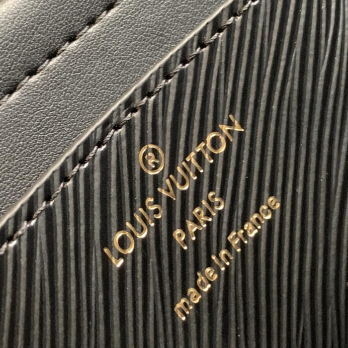 ⁦Louis Vuitton LV Twist Epi Leather Bag M21031 M21032 10A Mirror Top Quality Version⁩ - الصورة ⁦10⁩