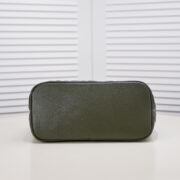 ⁦Chanel Vintagep Hilton Bag Tote  Shoulder Bag Handbag⁩ - الصورة ⁦4⁩