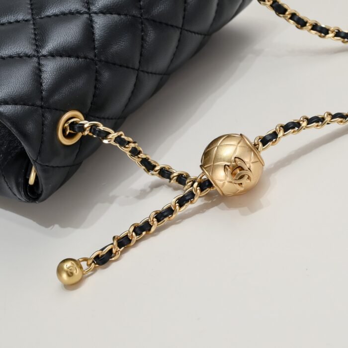 ⁦Chanel Cross Body Metal Ball Chain Shoulder Bag Handbag⁩ - الصورة ⁦7⁩