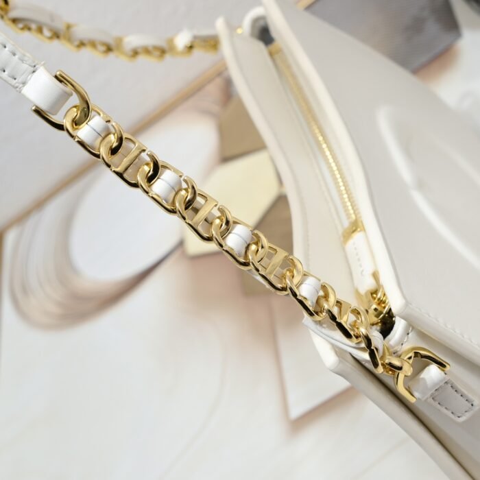 ⁦Dior Signature Hobo Shoulder Bag Handbag⁩ - الصورة ⁦5⁩