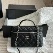 Chanel 25C Shoulder Satchel Handbag - Image 3