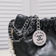 ⁦Chanel 22S Trash Bag Mini Pearl Bag Shoulder Bag Handbag⁩ - الصورة ⁦7⁩