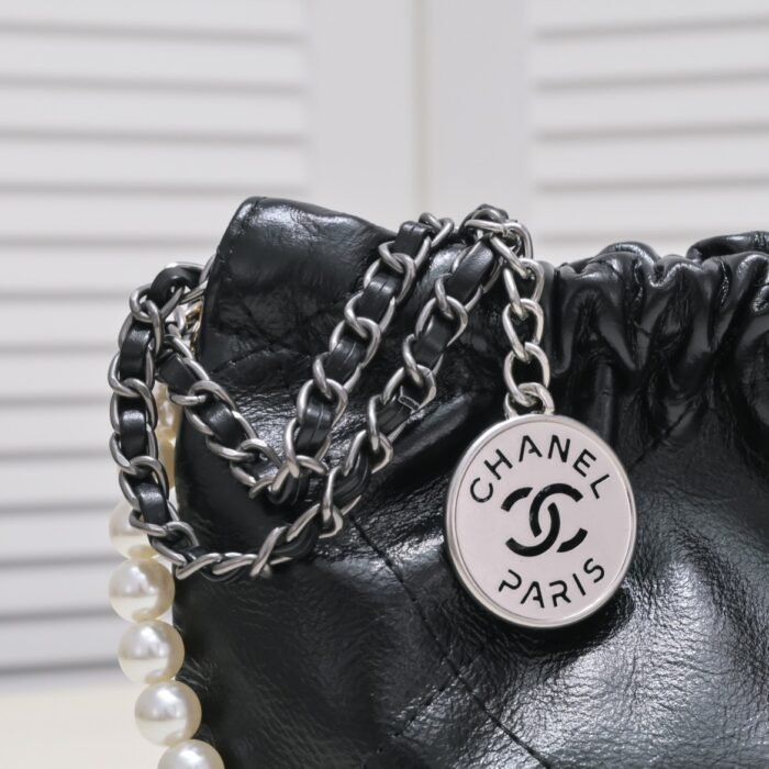 ⁦Chanel 22S Trash Bag Mini Pearl Bag Shoulder Bag Handbag⁩ - الصورة ⁦7⁩