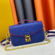 ⁦Louis Vuitton LV Pochette Métis East West Shoulder Bag⁩ - الصورة ⁦11⁩