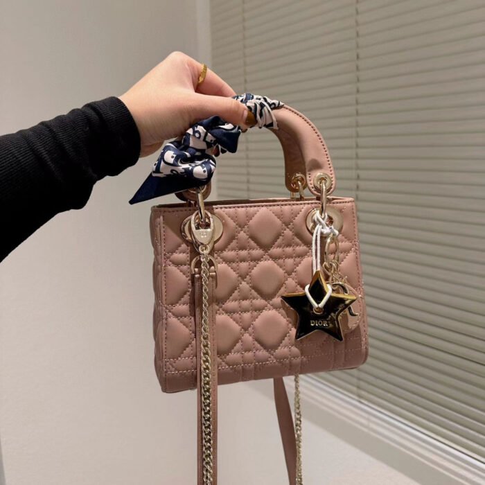 ⁦Dior  Mini Lady Bag⁩ - الصورة ⁦7⁩