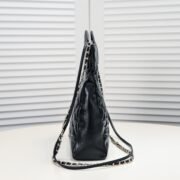 ⁦Chanel 23A 31bag Shoulder Bag Handbag⁩ - الصورة ⁦3⁩