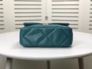 Chanel Lambskin Quilted Small 19 Flap Shoulder Bag Handbag - Image 6