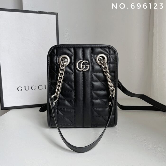 ⁦Gucci Marmont Leather Handbags Tote Bag⁩ - الصورة ⁦4⁩
