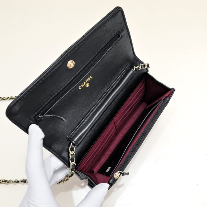 ⁦Chanel Woc Classic Lambskin Gold Hardware Shoulder Bag Handbag⁩ - الصورة ⁦9⁩