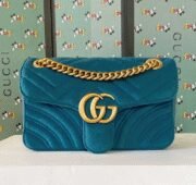 ⁦Gucci GG Marmont Velvet Mini Shoulder Bag⁩ - الصورة ⁦6⁩