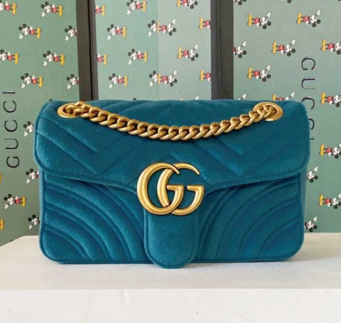 ⁦Gucci GG Marmont Velvet Mini Shoulder Bag⁩ - الصورة ⁦6⁩