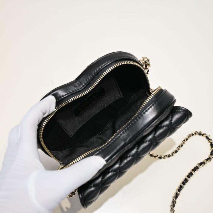 ⁦Chanel Peach Pericardium Bag Shoulder Bag Handbag⁩ - الصورة ⁦8⁩