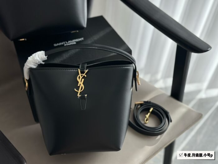 YSL Saint Laurent Le37 Tote Bag Shoulder Bag Handbag - Image 1