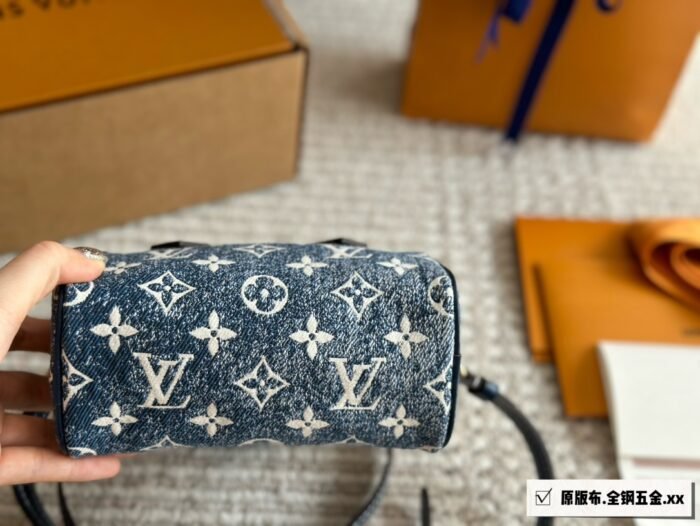 ⁦Louis Vuitton Speedy nano Shoulder Bag Handbag⁩ - الصورة ⁦5⁩