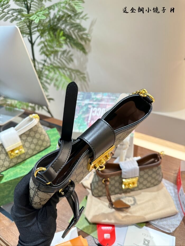 Gucci Padlock Shoulder Bag - Image 7