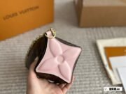 ⁦Louis Vuitton bloom pouch Shoulder Bag Handbag⁩ - الصورة ⁦4⁩
