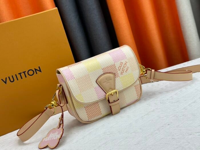 Louis Vuitton Montsouris Small Messenger Bag M40665 Shoulder Bag Handbag - Image 2