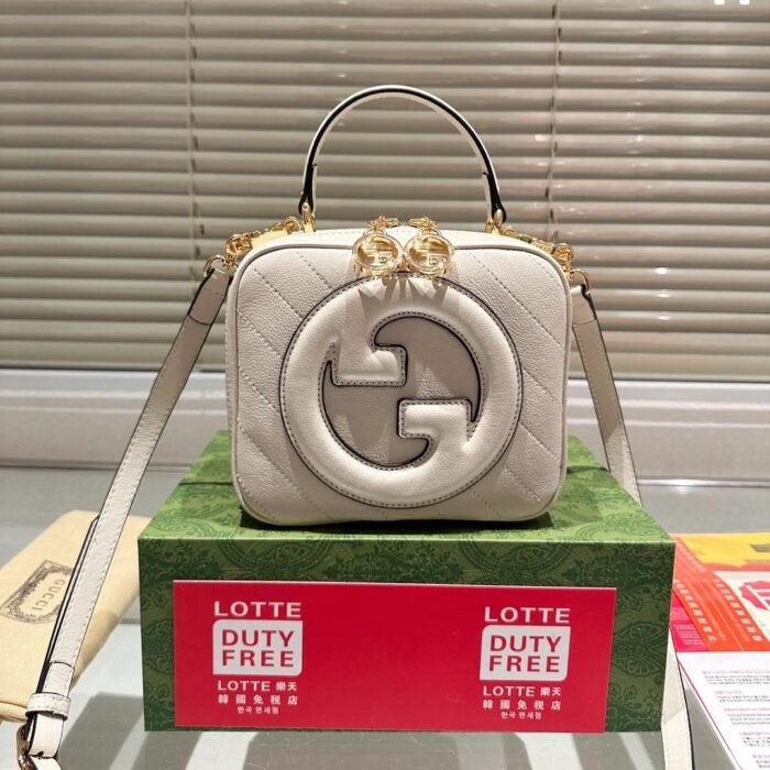 GUCCl Blondie Small Top Handle Bag - Image 10