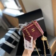 ⁦Chanel Golden Ball Box Bag Cosmetic Bag Shoulder Bag Handbag⁩ - الصورة ⁦2⁩