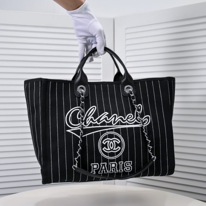Chanel Cruise Chain Canvas Beach Bag Shopping bag Tote Shoulder Bag Handbag - Image 5