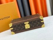 Louis Vuitton M4700B M47641 Shoulder Bag Handbag