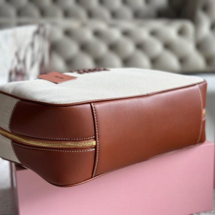 ⁦Miu Miu Bowling Briefcase Shoulder Handbag⁩ - الصورة ⁦8⁩