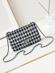 Chanel 10A Handbag Shoulder Bag Top Mirror Quality Version CHANEL CF AS4297