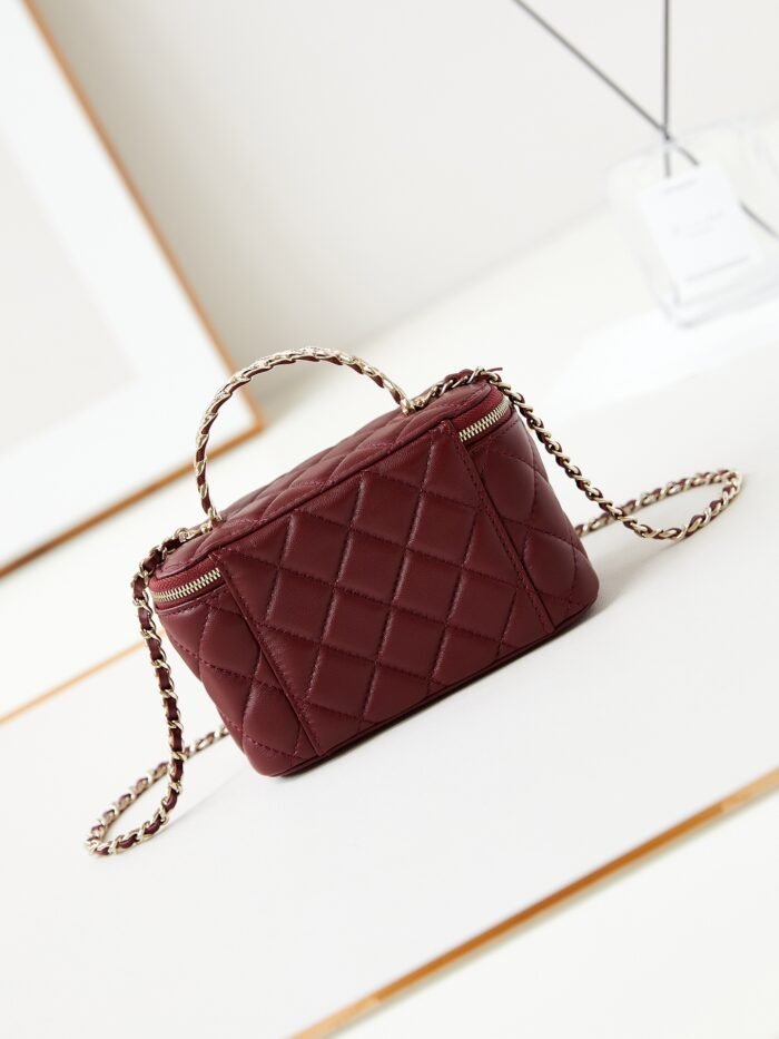 Chanel 10A Handbag Shoulder Bag Top Mirror Quality Version chanel AP5152 - Image 5