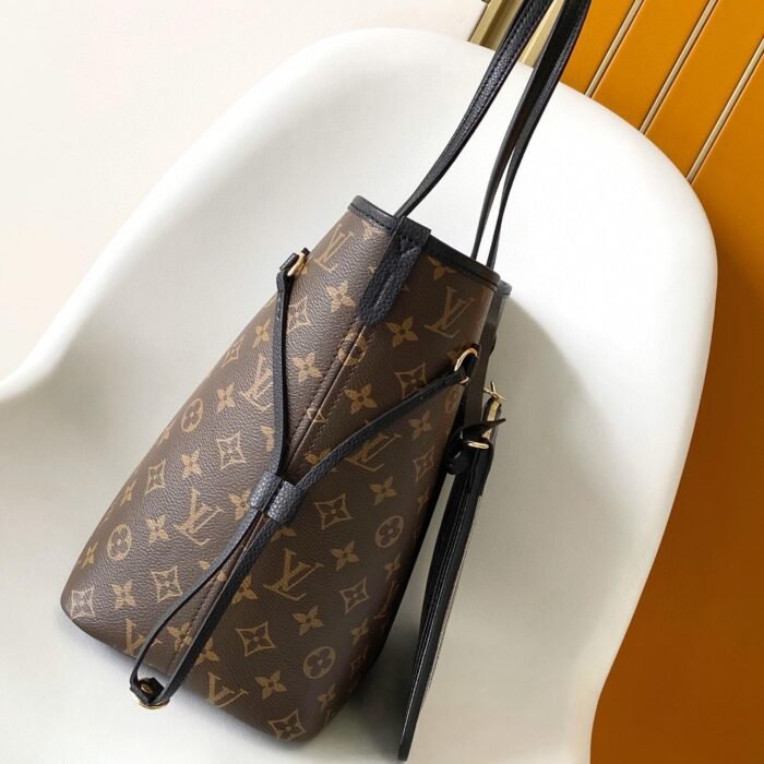 ⁦Louis Vuitton LV New Neverfull Reversible inside Out MM Bag M11946 10A Quality⁩ - الصورة ⁦4⁩