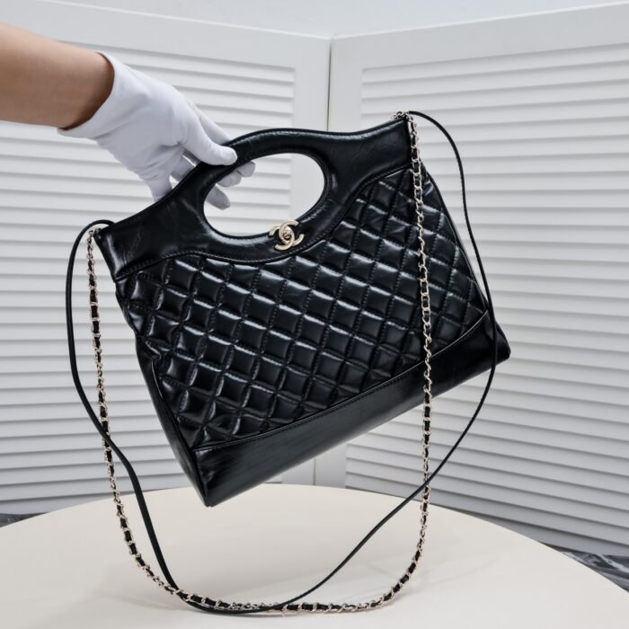 ⁦Chanel 23A 31bag Shoulder Bag Handbag⁩ - الصورة ⁦5⁩
