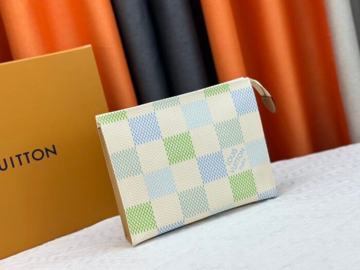 Louis Vuitton Toiletry Bag M40446 M61692 M47542 Shoulder Bag Handbag - Image 2