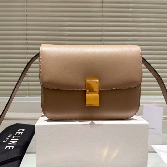 CELINE Liege Calfskin Box Flap Bag - Image 6